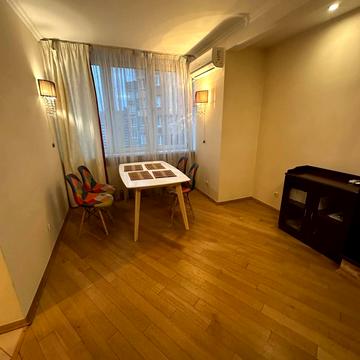 Петра Григоренка просп., 22/20