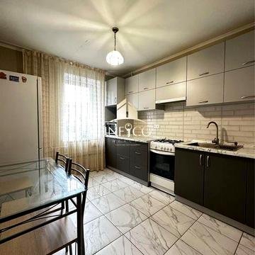 Продаж 4к квартири в цегляному будинку