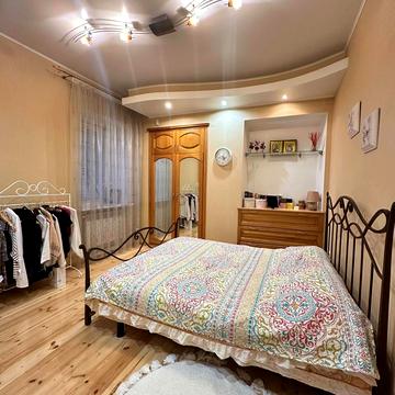 Святослава Хороброго вул. (Чкалова), 42