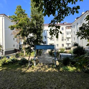 Без комиссии риелтору Продам двухком. кваритру ул Ефремова Ворошилова