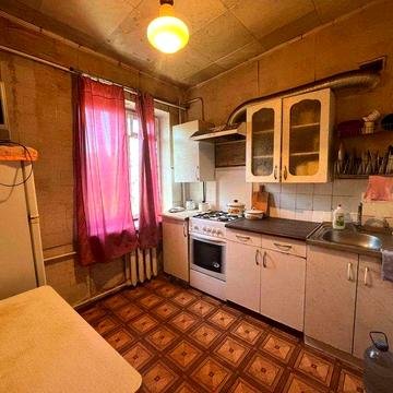 Продаж 2к квартири Югок