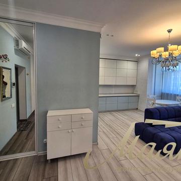 Дегтярна вул., 7