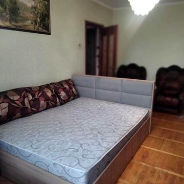 Здам 1-кімнатну квартиру Кулика і Гудаченка(Макарова)