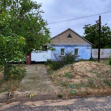 Продам дом в жилом состоянии.