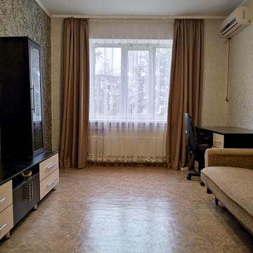 Мстиславська вул., 52