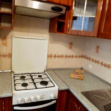 Судам 1 комнатную квартиру Піски