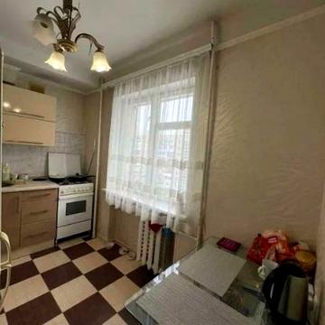 Русанівська набережна вул., 8