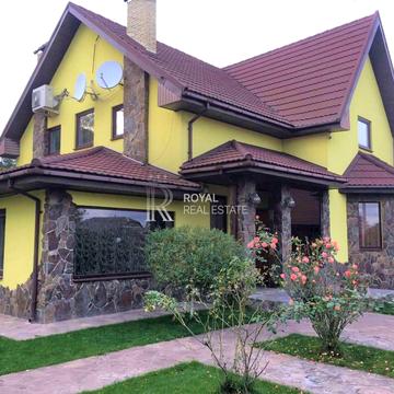 Розкішна вул.