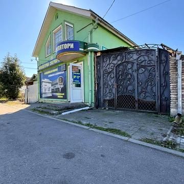 Сурмичі вул., 30
