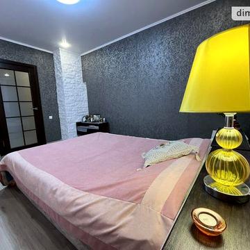 Продаж 3к Дім Короленка вулиця