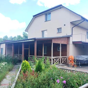 Центральна, 56