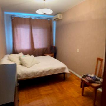 Героїв Крут вул. (Валентини Терешкової), 38