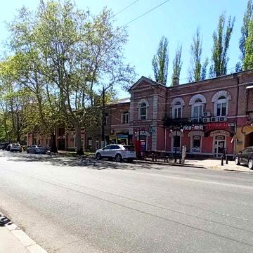 Продажа 2-комнатной квартиры на проспекте Шевченко недалеко от парка