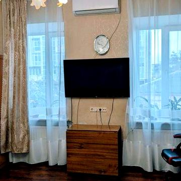 20тыс Продам кв-ру с автономным отоплением, 2кв Героев Небесной Сотни.