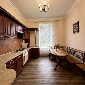 Оренда 3кім.квартири по вулиці Коновальця