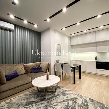 Лесі Українки бульв., 7-В