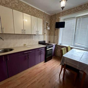 Продажа 2 комн кваотира Левый Набережная