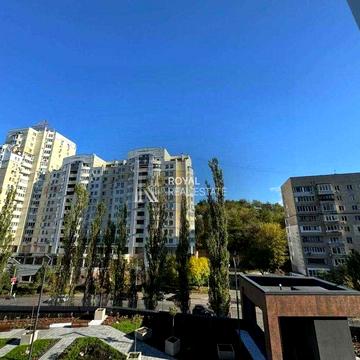 Продаж Квартири Без Ремонту ЖК Сіті Хаб 120м2 2 поверх ЖК CITY HUB