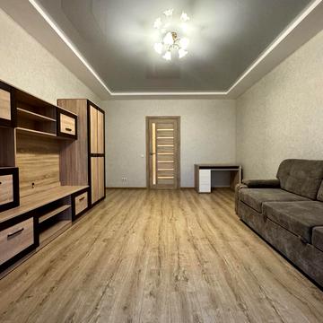 Драгоманова вул., 2