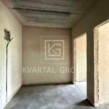 Однокімнатна квартира біля школи! ТОРГ!