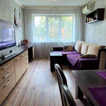 Продаж 2к Квартира Світла вулиця
