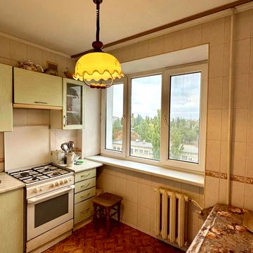 Героїв Крут вул. (Валентини Терешкової), 41