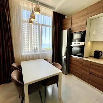 Аркадійське плато вул. (Гагаринське плато), 9