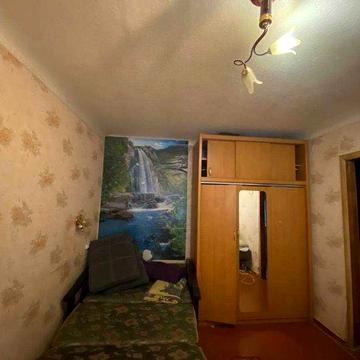 Сдам 1 ком. в Центре ближнем, пер Кустарный д 6, рядом 23 шк.