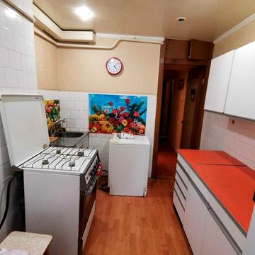 Сдам 2-ком. Квартиру  по Калиновой, Район Образцова.