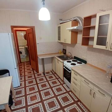 Аренда 2х комнатной квартиры метро Позняки