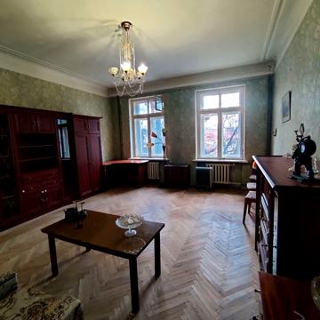 Академіка Богомольця вул., 7/14