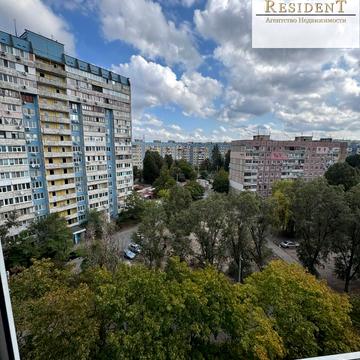 Юрія Кондратюка вул. (Комунарівська), 16