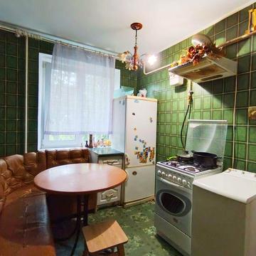 2к кв. на Вишеньці! Високий перший поверх! Паркомісце!