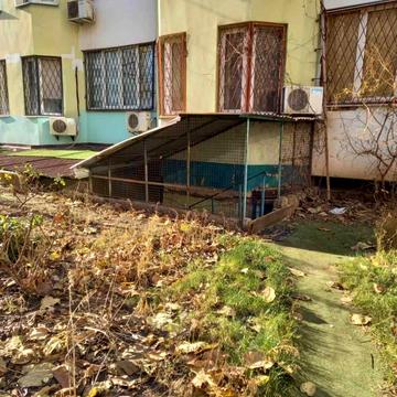 Тополина вул., 30/1