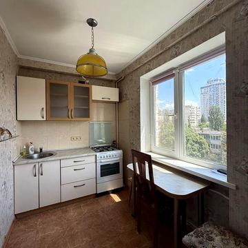 1к квартира 5 хвилин до метро Політехнічний інститут