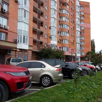 Академгородок Осенняя.Квартира 2х комнатная видовая с ремонтом