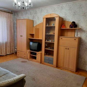 сдам 2-к.квартиру с мебелью и техникой на Виноградаре