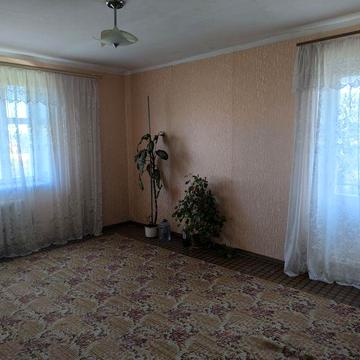 Продам трёхкомнатную на Ревовке 16900