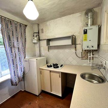 ЗДАМ 2 кім.кв Центр вул. ХРЕЩАТИК Медколедж 7000 грн.