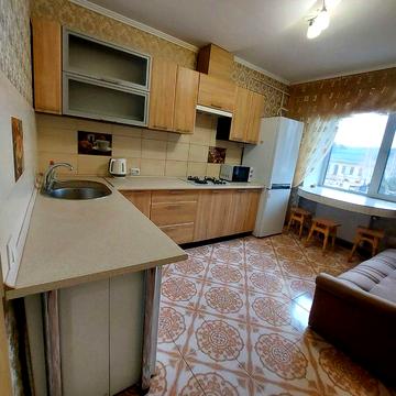 Ближнє Ст. місто, ЖК «Європейський», ремонт, меблі, техніка.