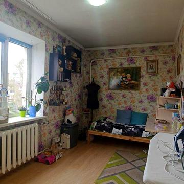 Продается 2х раздельная квартира Вышгородская 52,на 5/5эт