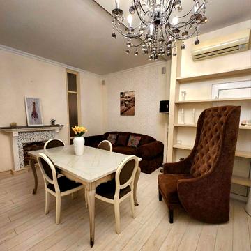 Культури вул., 22б