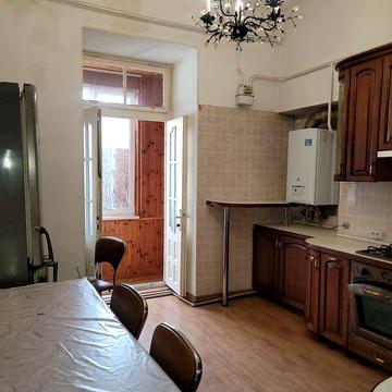 Продаж 4к Квартира Софіївська вулиця