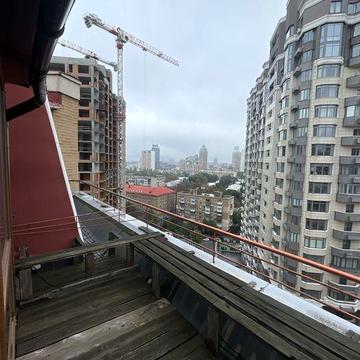 Продам 2 кімн.квартира 56 м.кв, 18 поверх, метро Печерська ЖК Творец