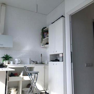 Продам квартиру .Квартира -Студія 27 кв /м Жк Оазис Парк