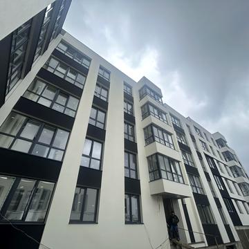 Івана Рубчака вул., 9