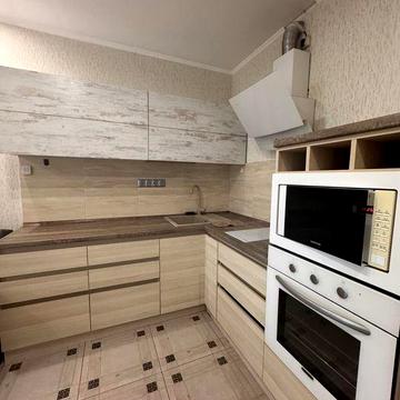 Здам 1 квартиру Привокзальна 8