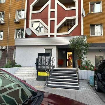 Найкраща локація 3 кімн квартири на Осокорках вул Ахматовой 43