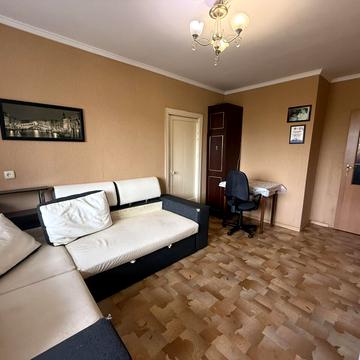 Паркова вул., 16