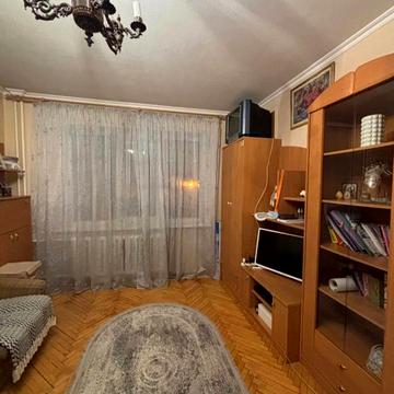 Микільсько-Слобідська вул., 4-А